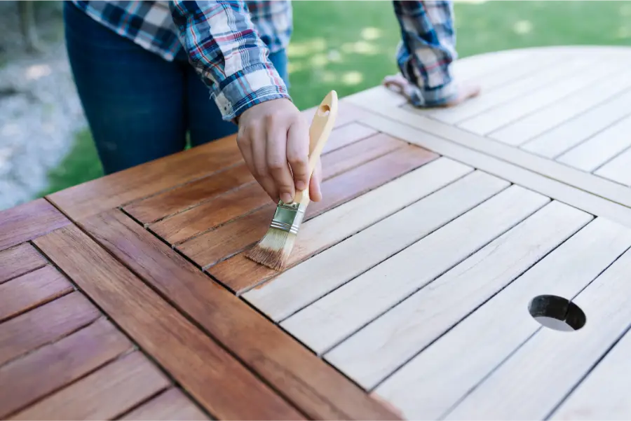 How Weather Affects Outdoor Wood Painting Santa Monica, CA